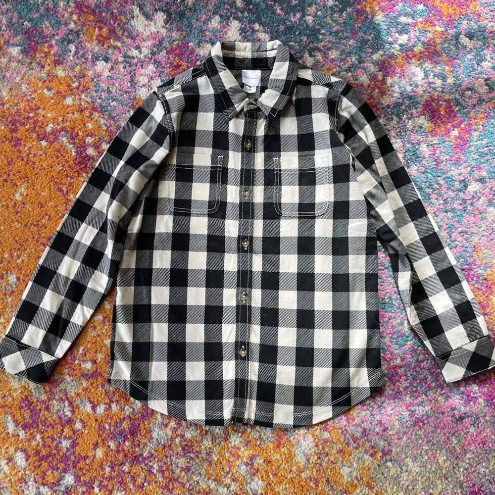 Hanna Andersson soft knit button down - size 8